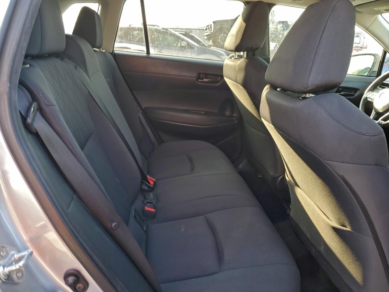 2022 Toyota Corolla Cross Le VIN: 7MUBAAAG2NV008070 Lot: 94670445