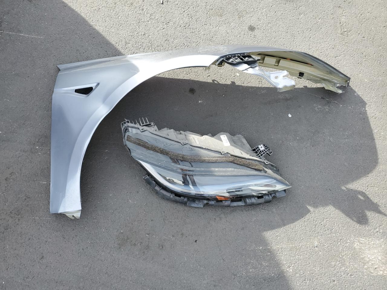 2025 Tesla Model 3 VIN: 5YJ3E1EB2SF911255 Lot: 89437475