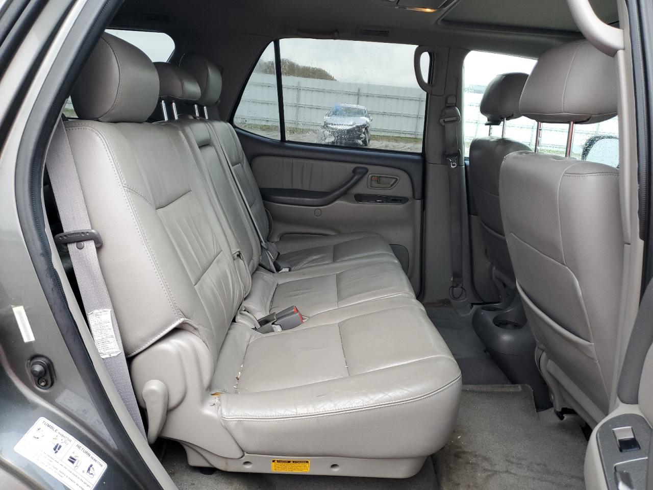 2003 Toyota Sequoia Limited VIN: 5TDZT38A83S137881 Lot: 93147155