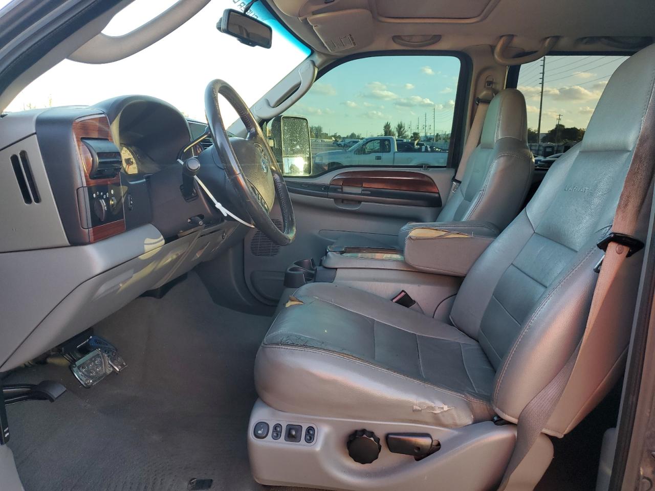 2007 Ford F250 Super Duty VIN: 1FTSW21P97EA70687 Lot: 93736565