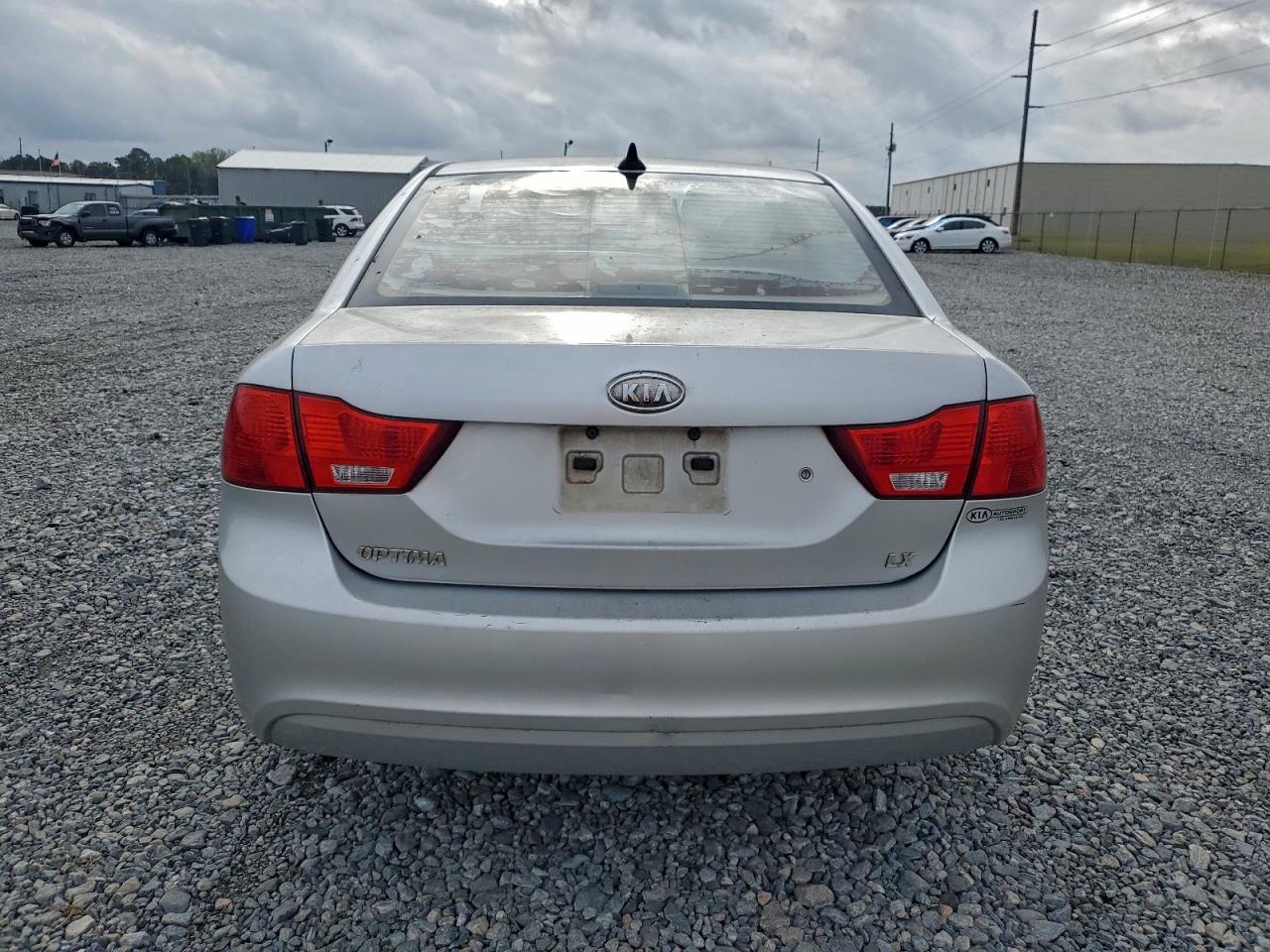 2009 Kia Optima Lx VIN: KNAGE228X95360369 Lot: 94148235