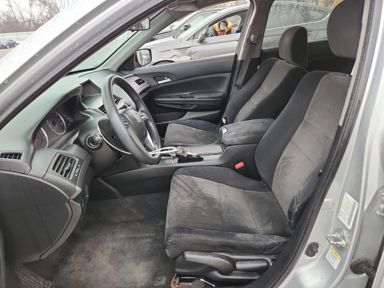 2010 Honda Accord Lx VIN: 1HGCP2F35AA060584 Lot: 93305385