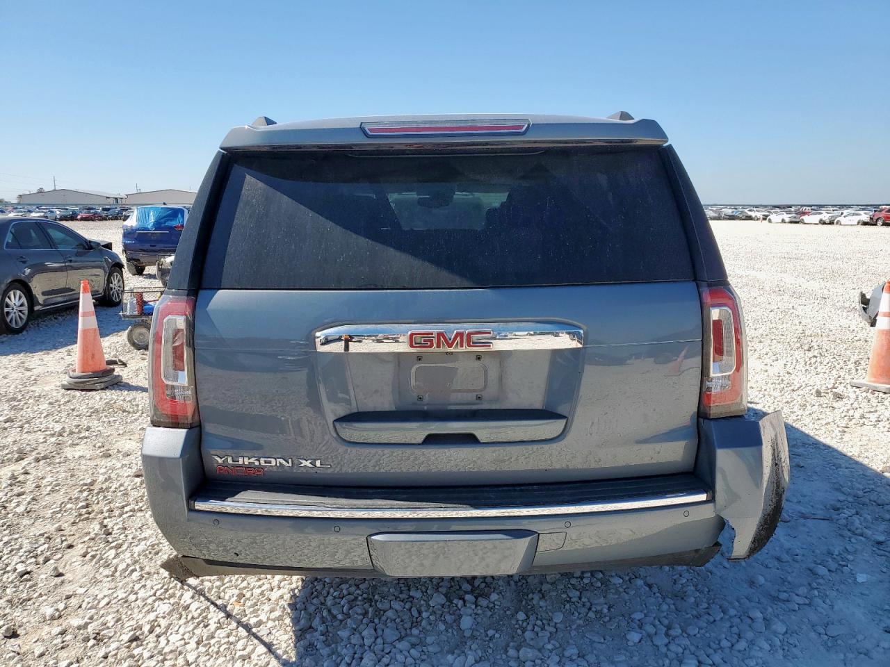 2016 GMC Yukon Xl Denali VIN: 1GKS2HKJ0GR336930 Lot: 91310795