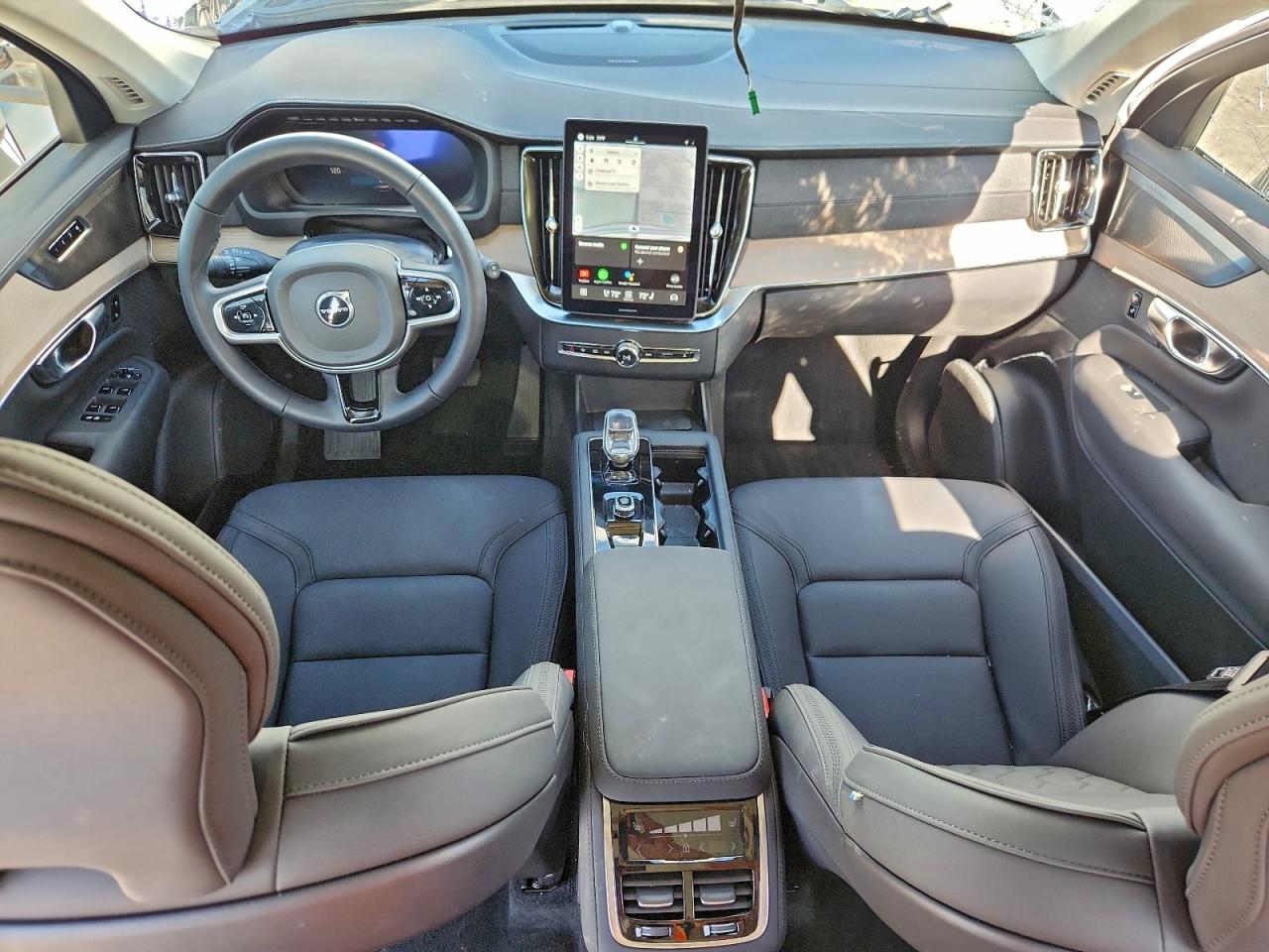 2025 Volvo Xc90 Plus VIN: YV4062PB7S1372799 Lot: 92751775