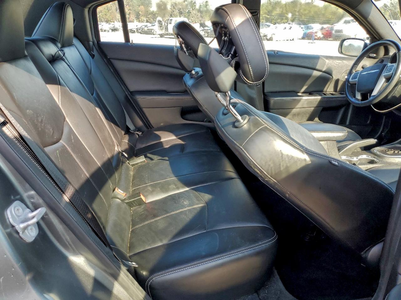 2013 Chrysler 200 Limited VIN: 1C3CCBCG5DN601782 Lot: 93871585