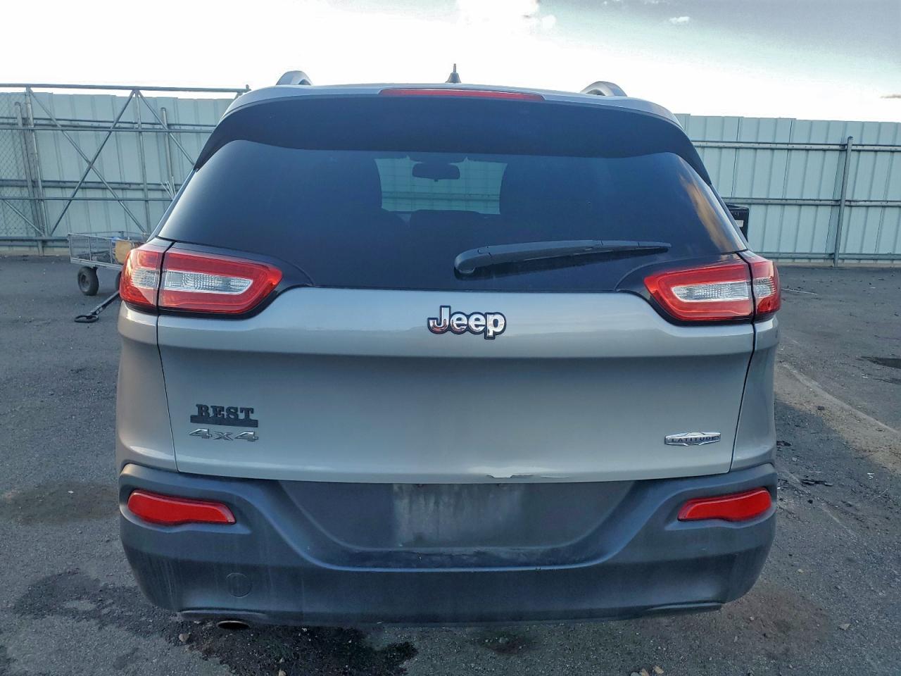 2014 Jeep Cherokee Latitude VIN: 1C4PJMCB3EW224531 Lot: 94262385