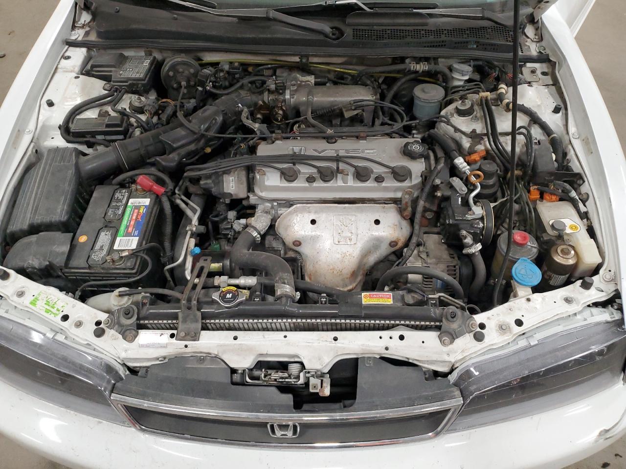 1996 Honda Accord Ex VIN: 1HGCD7257TA003464 Lot: 92899095