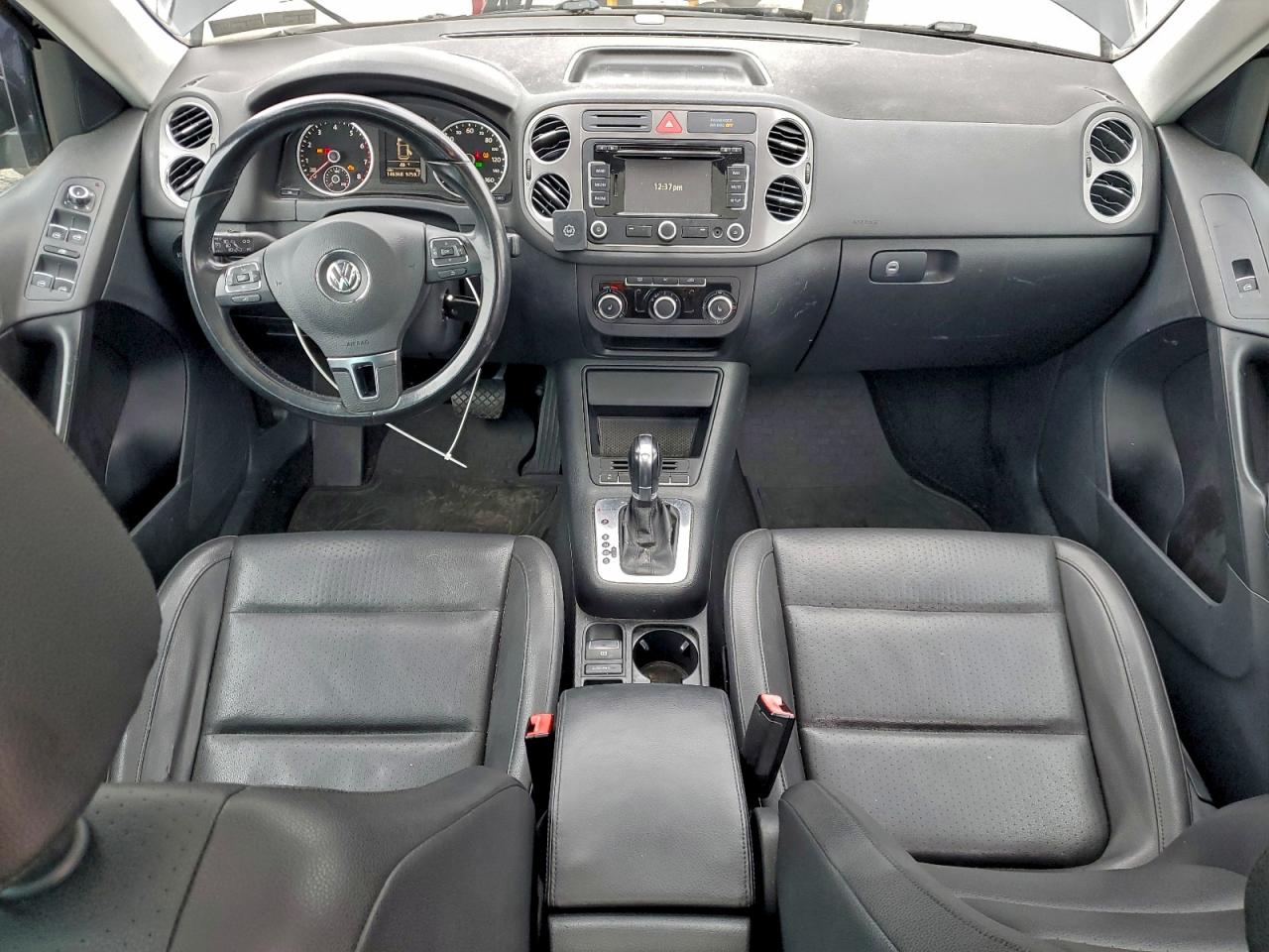 2011 Volkswagen Tiguan S VIN: WVGBV7AX0BW541981 Lot: 93272715