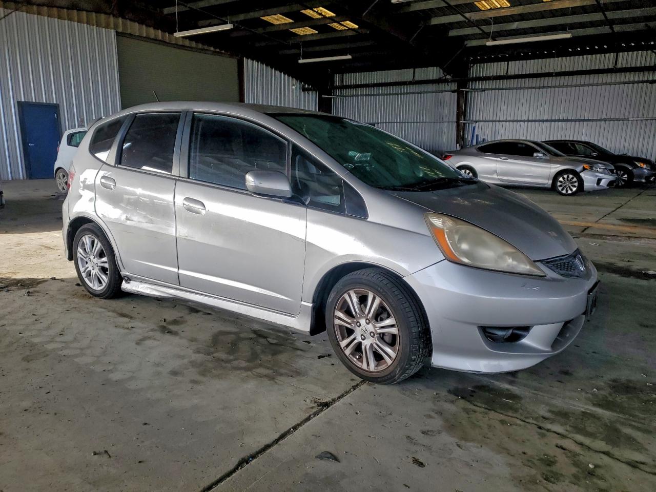 2011 Honda Fit Sport VIN: JHMGE8H52BC011712 Lot: 94168245