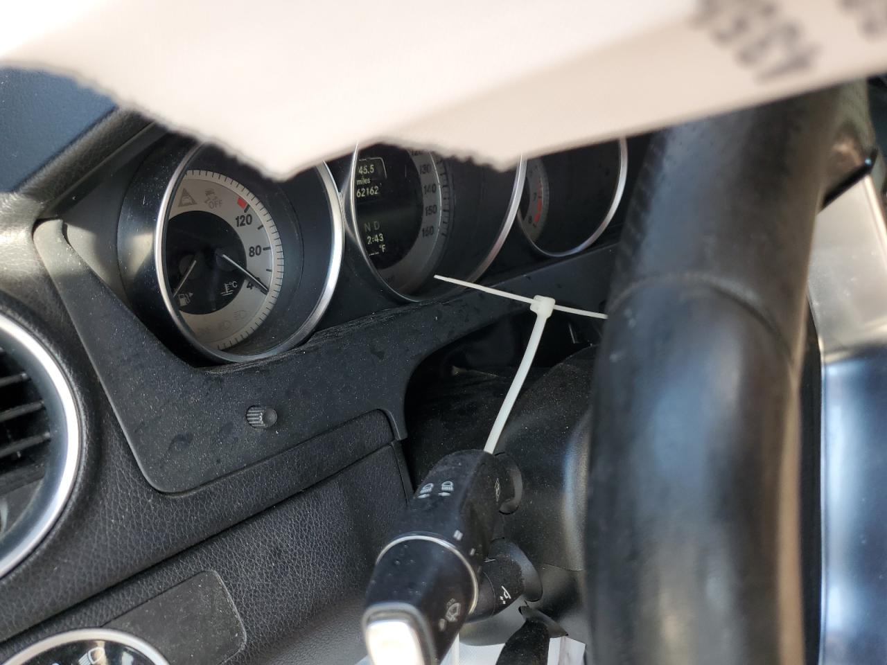 2015 Mercedes-Benz C 250 VIN: WDDGJ4HB0FG390855 Lot: 91832765