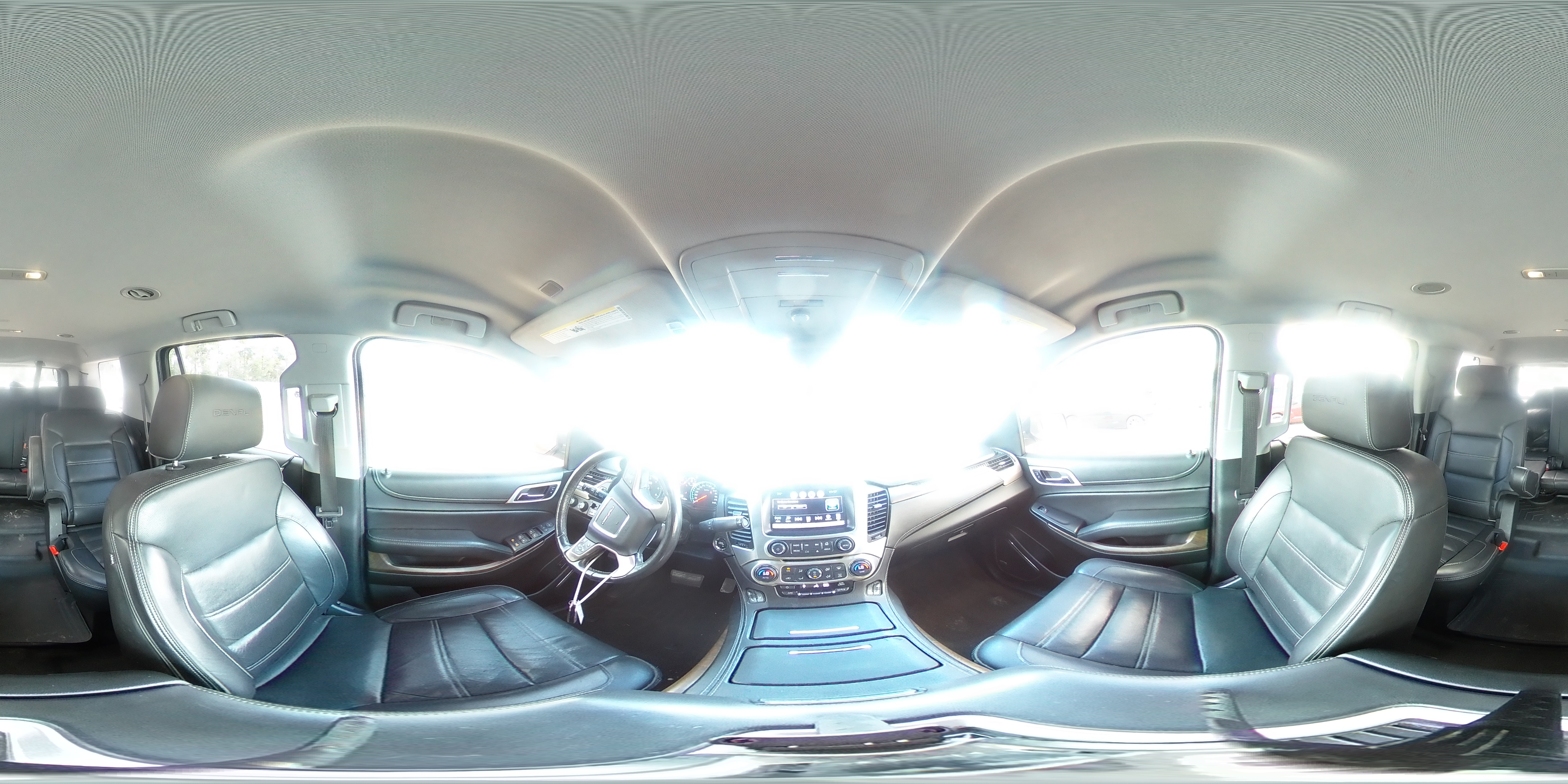 2018 GMC Yukon Denali VIN: 1GKS2CKJ9JR217137 Lot: 93657365