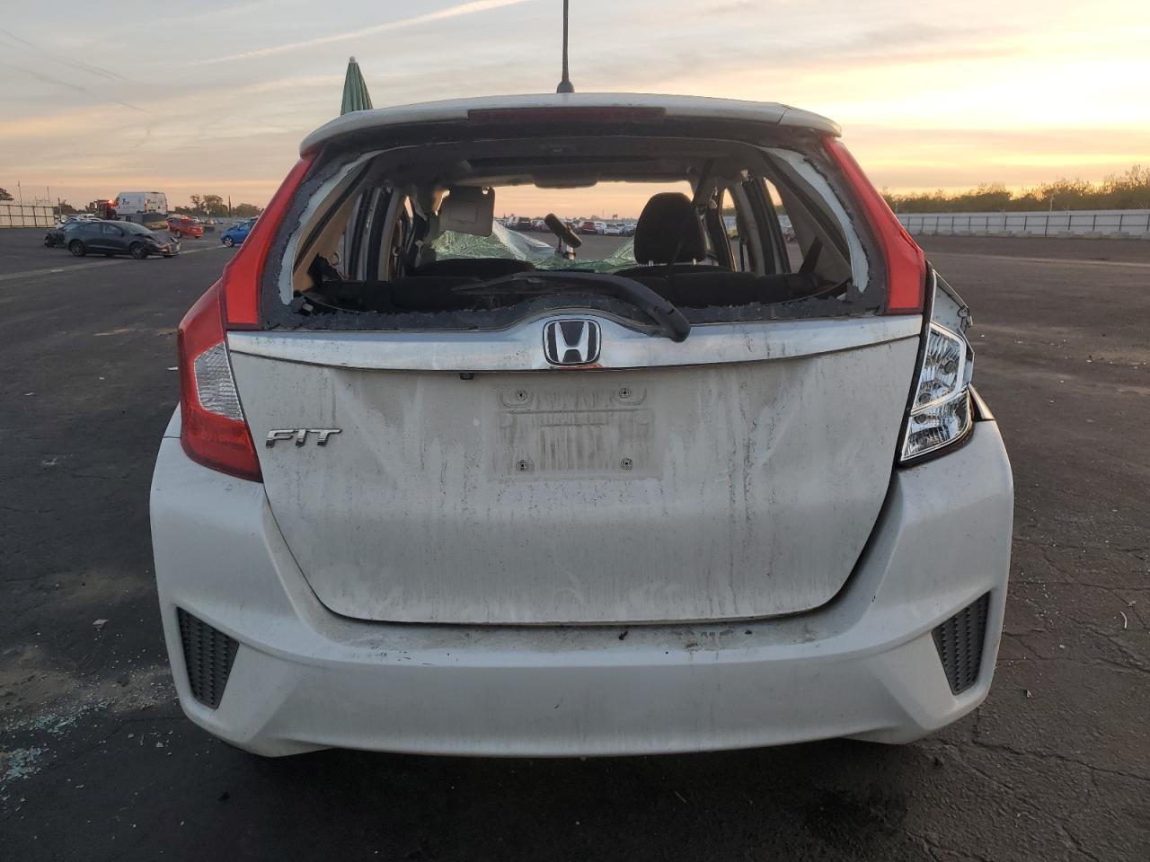 2017 Honda Fit Ex VIN: 3HGGK5G72HM701626 Lot: 92319665