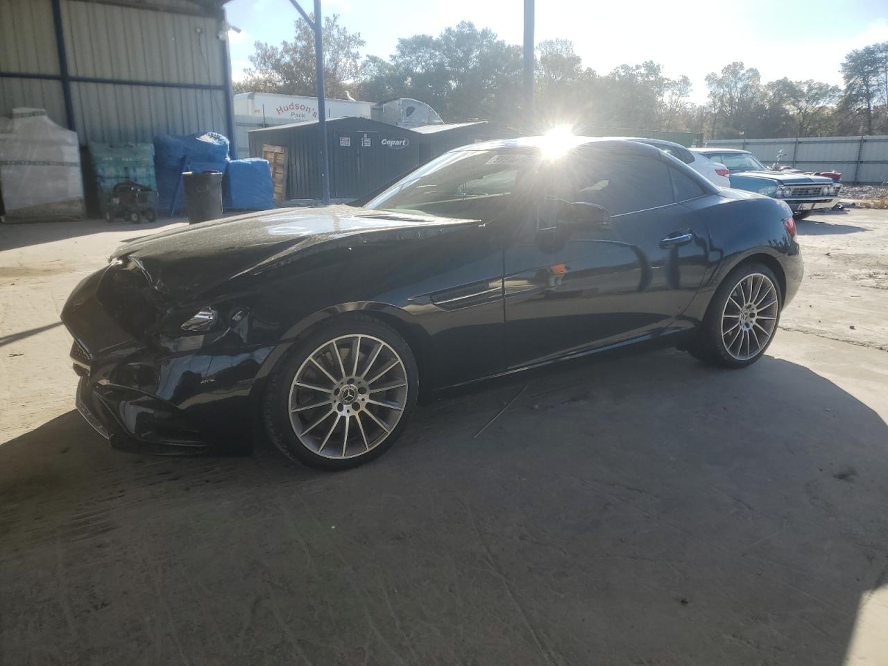 2020 Mercedes-Benz Slc 300