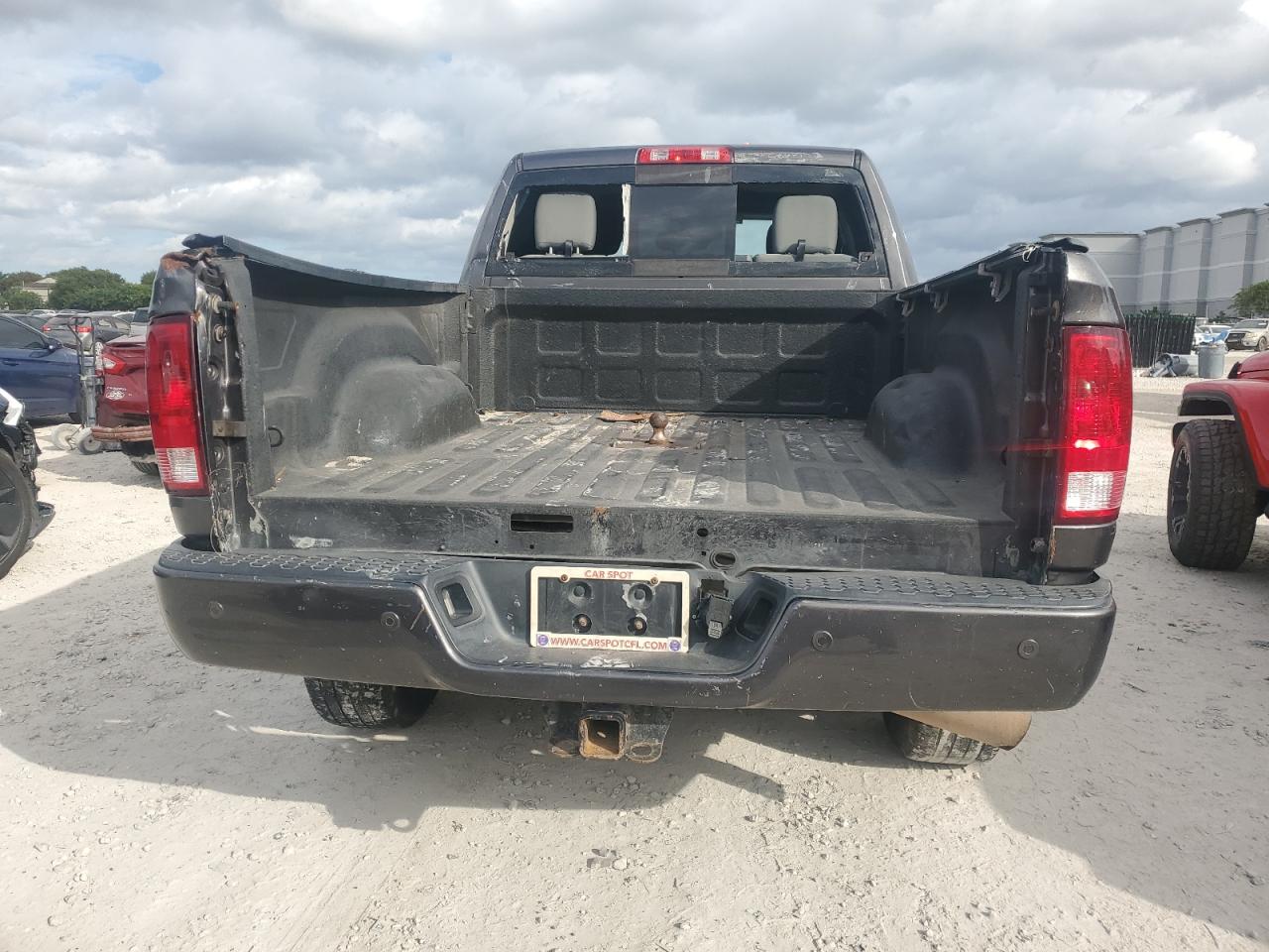 2017 Ram 2500 Slt VIN: 3C6UR5DL1HG619729 Lot: 91329275