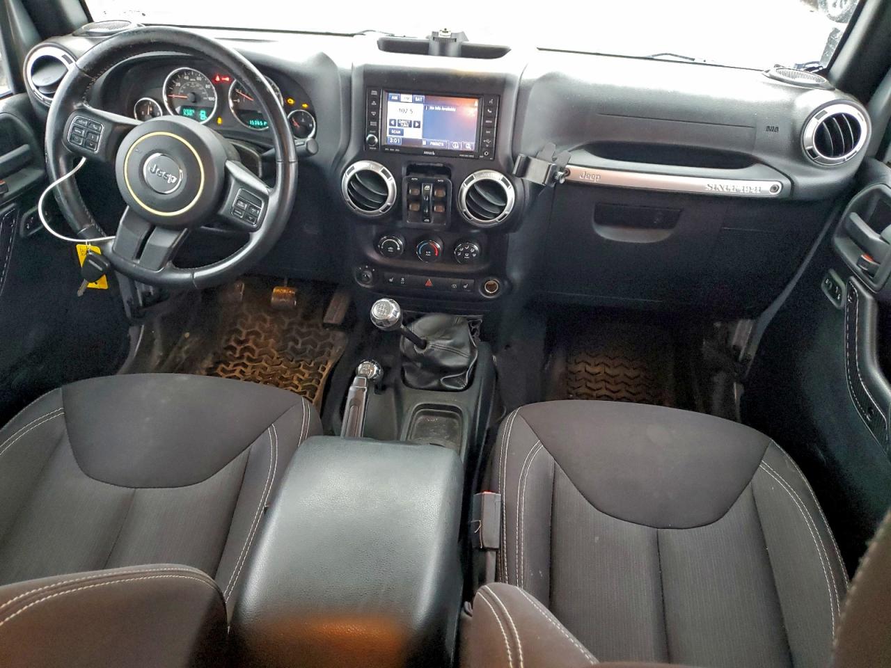 2015 Jeep Wrangler Unlimited Sahara VIN: 1C4BJWEG1FL531035 Lot: 94223045