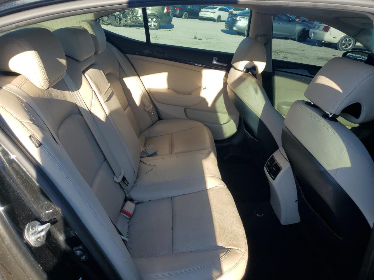 2015 Kia Cadenza Premium VIN: KNALN4D72F5170009 Lot: 90075785