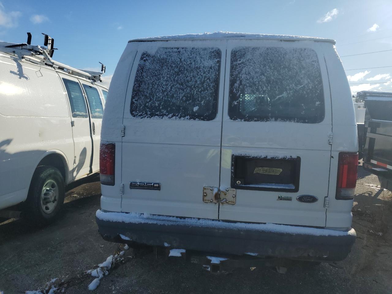 2010 Ford Econoline 250 Delivery Van VIN: 1FTNE2EW2ADA63403 Lot: 90423205