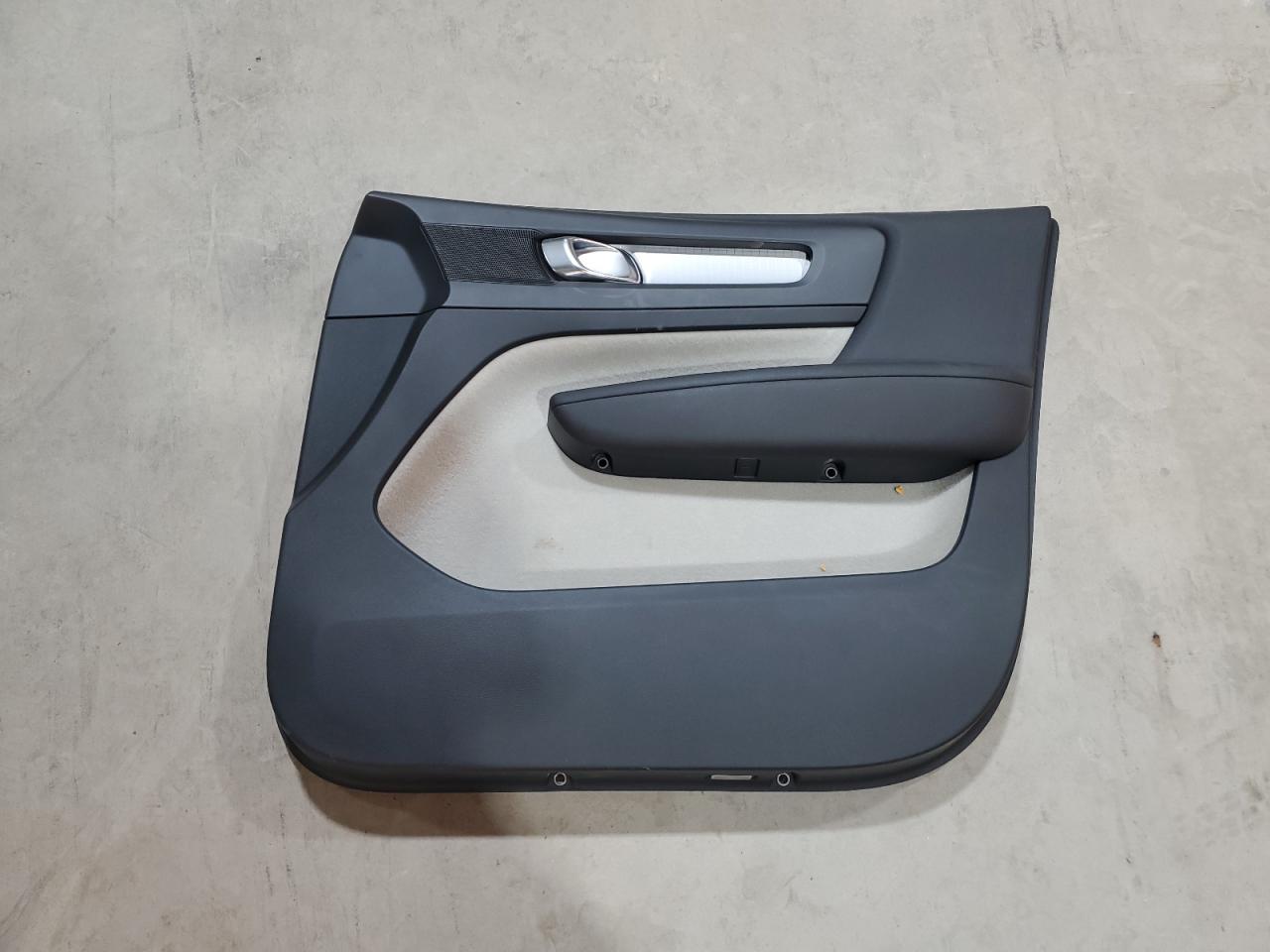 2019 Volvo Xc40 T5 Momentum VIN: YV4162UK8K2120319 Lot: 92405995