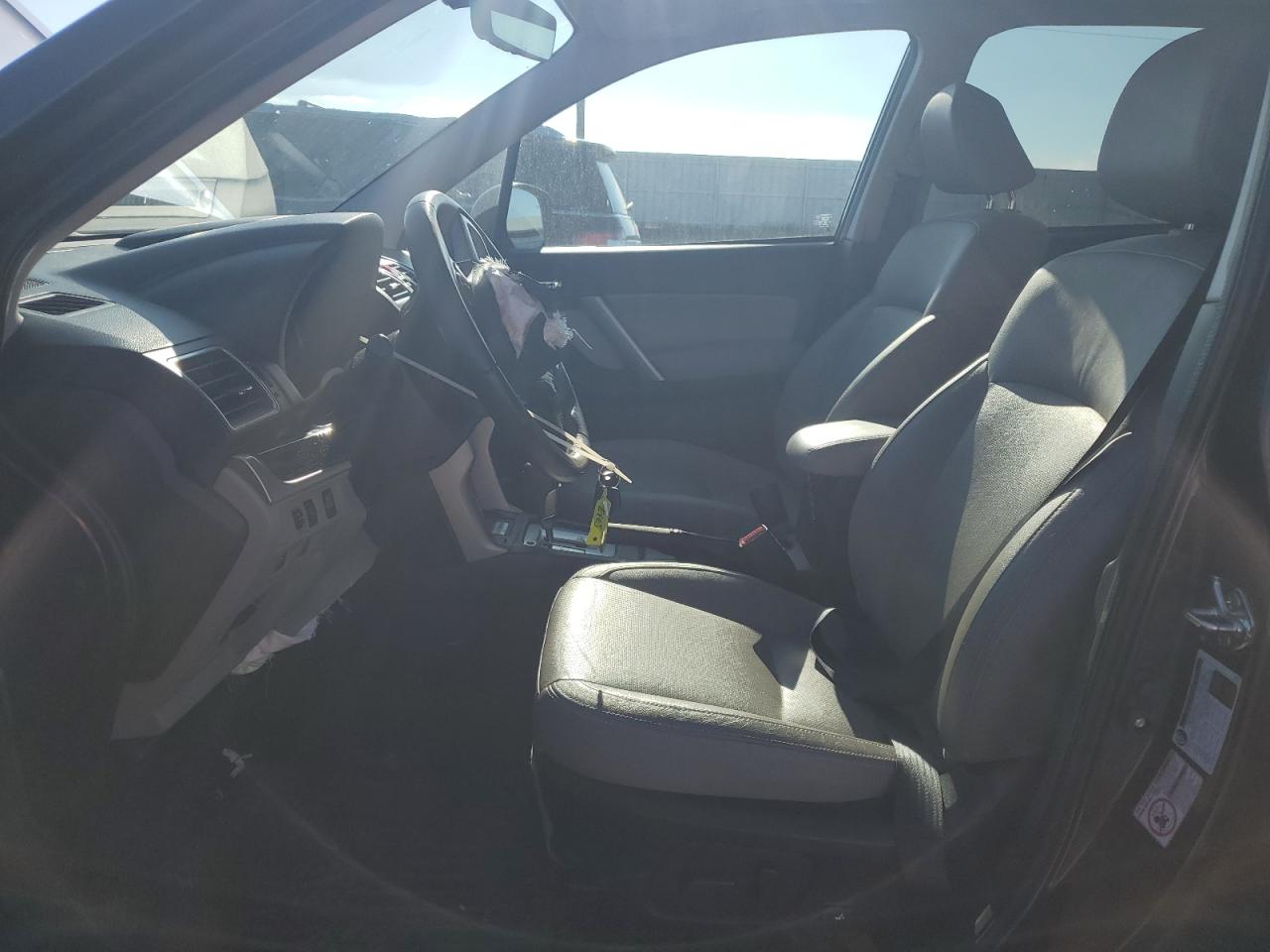 2017 Subaru Forester 2.5I Limited VIN: JF2SJALC9HH509617 Lot: 93940325