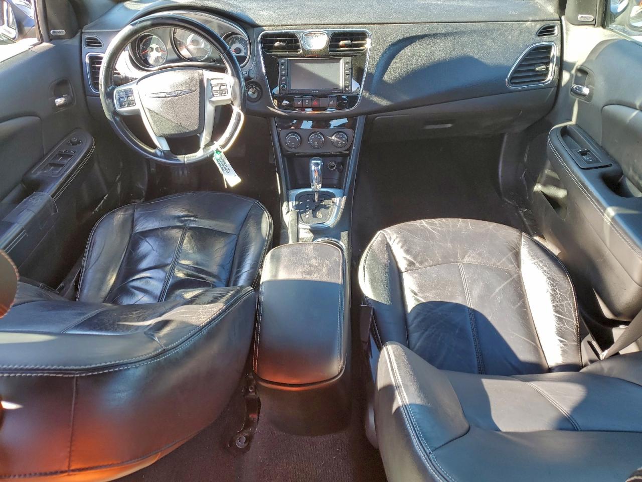 2013 Chrysler 200 Limited VIN: 1C3CCBCG7DN524932 Lot: 93941495