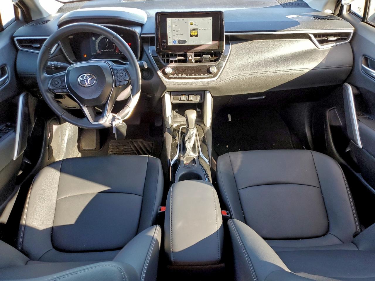 2025 Toyota Corolla Cross Xle VIN: 7MUDAAAG8SV120733 Lot: 94514145