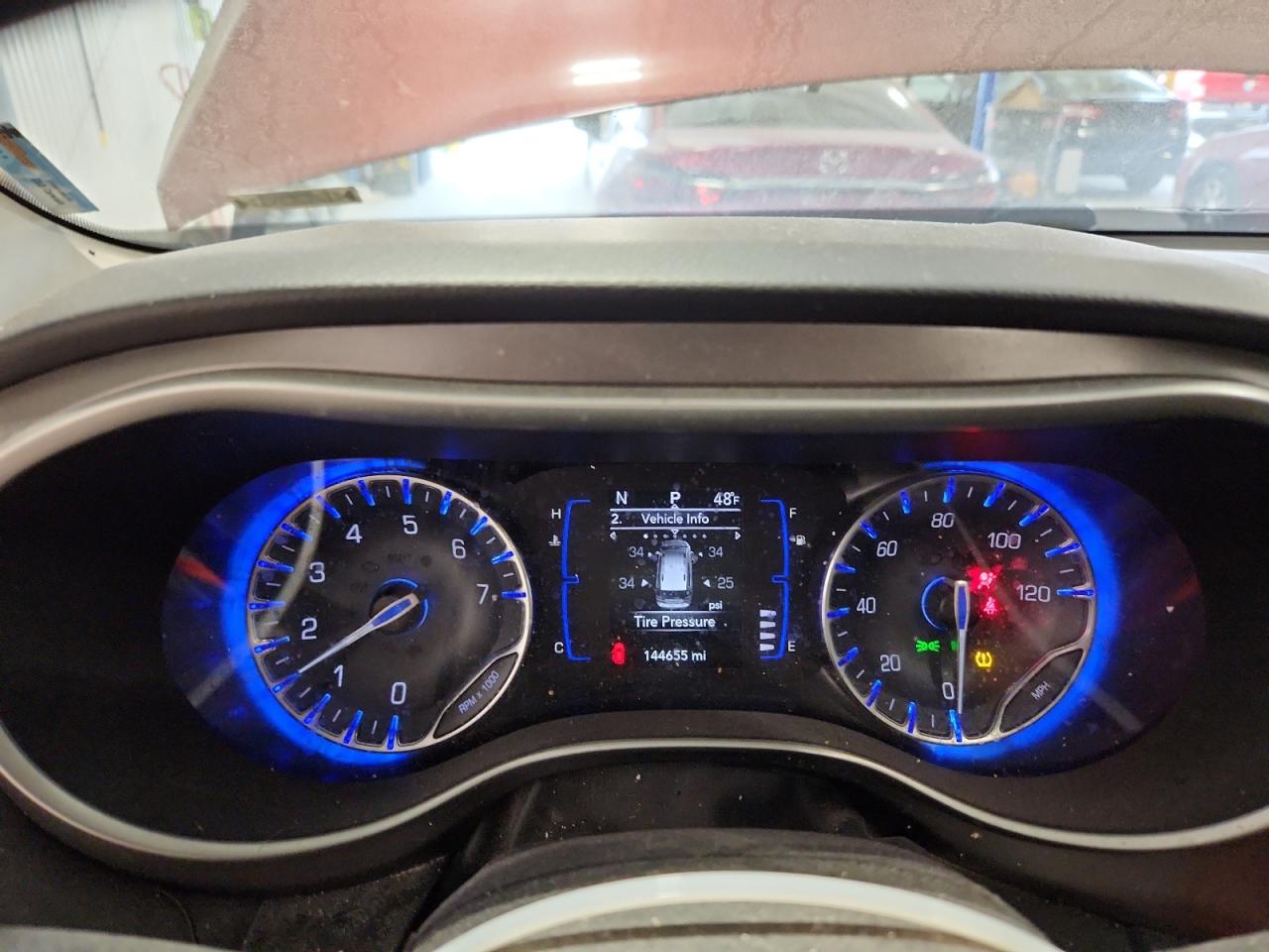 2020 Chrysler Pacifica Touring L VIN: 2C4RC1BG4LR233226 Lot: 92921875