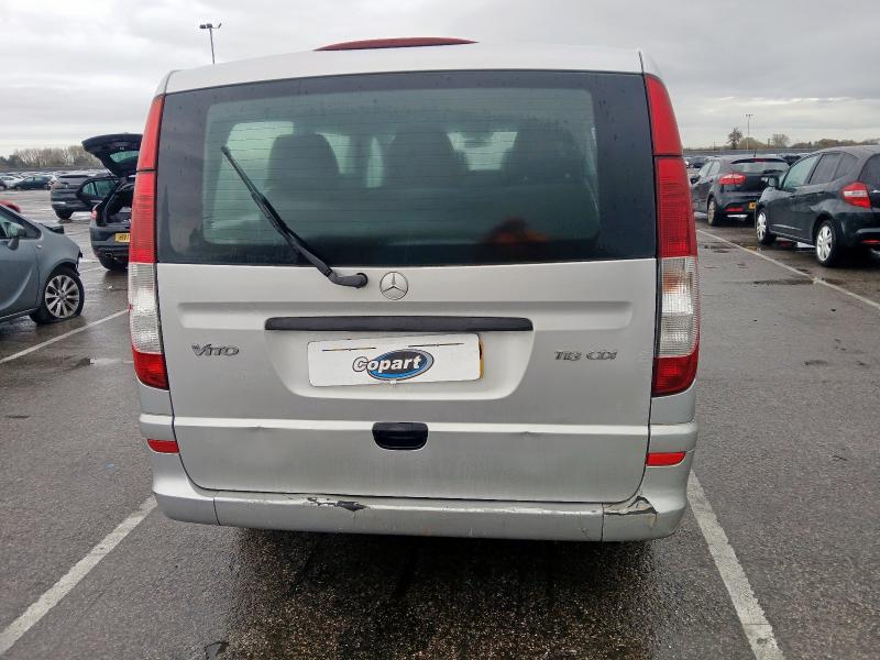 2013 MERCEDES-BENZ VITO 113CDI BLUEEFFICIENCY 8-SEATER