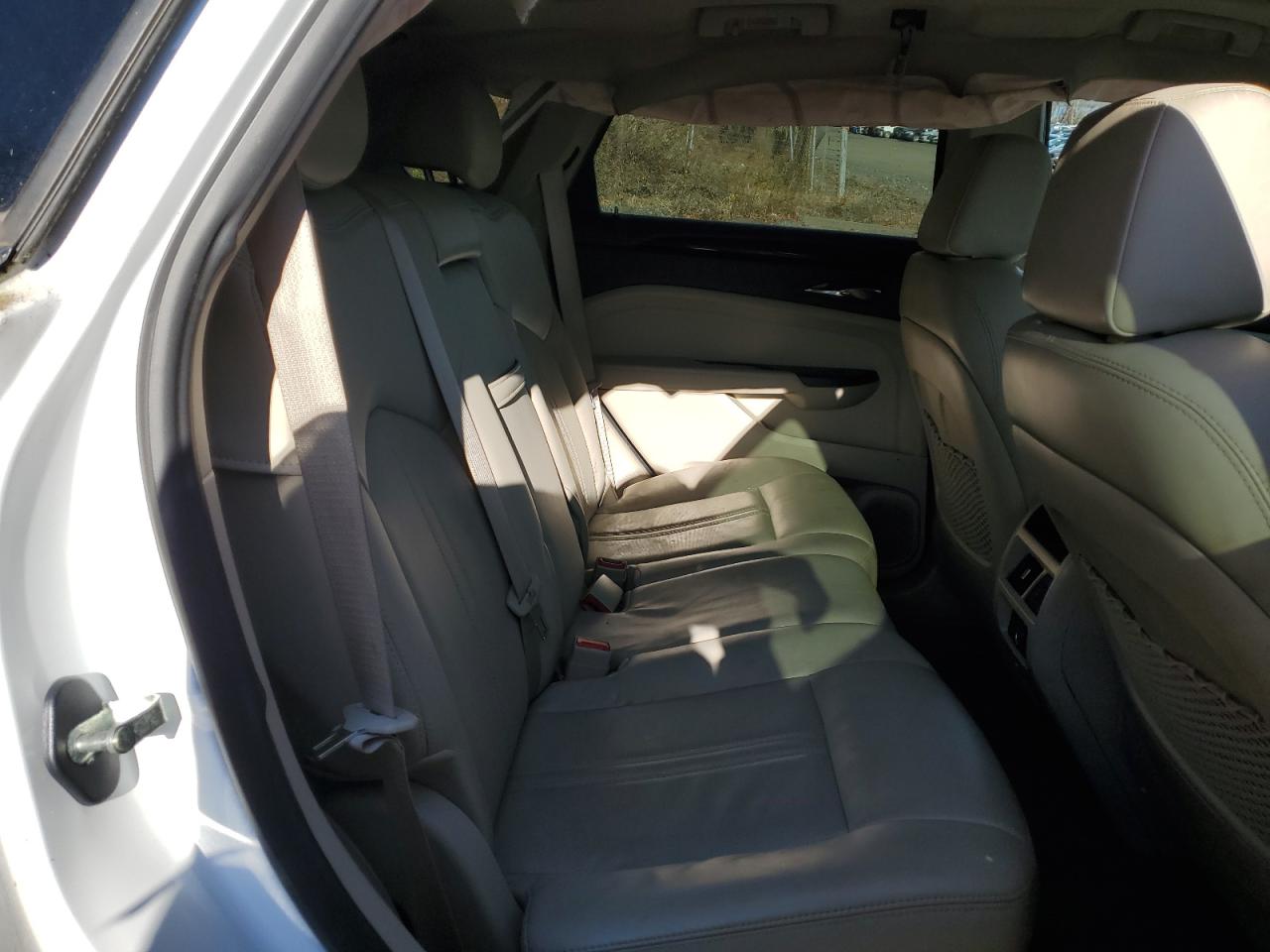 2015 Cadillac Srx Luxury Collection VIN: 3GYFNEE32FS542529 Lot: 93294635