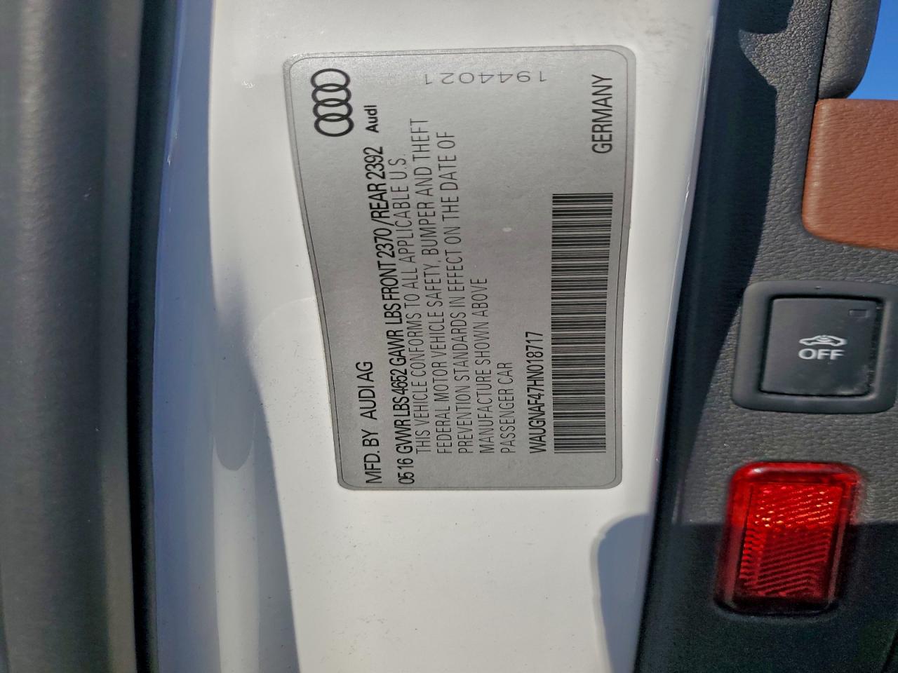 2017 Audi A4 Premium VIN: WAUGNAF47HN018717 Lot: 94495065