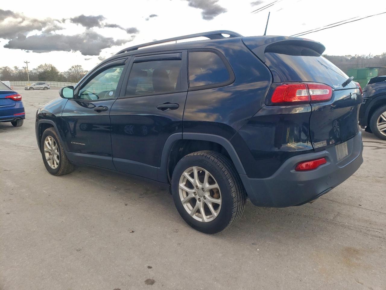 2017 Jeep Cherokee Sport VIN: 1C4PJLAB7HW642317 Lot: 93884075