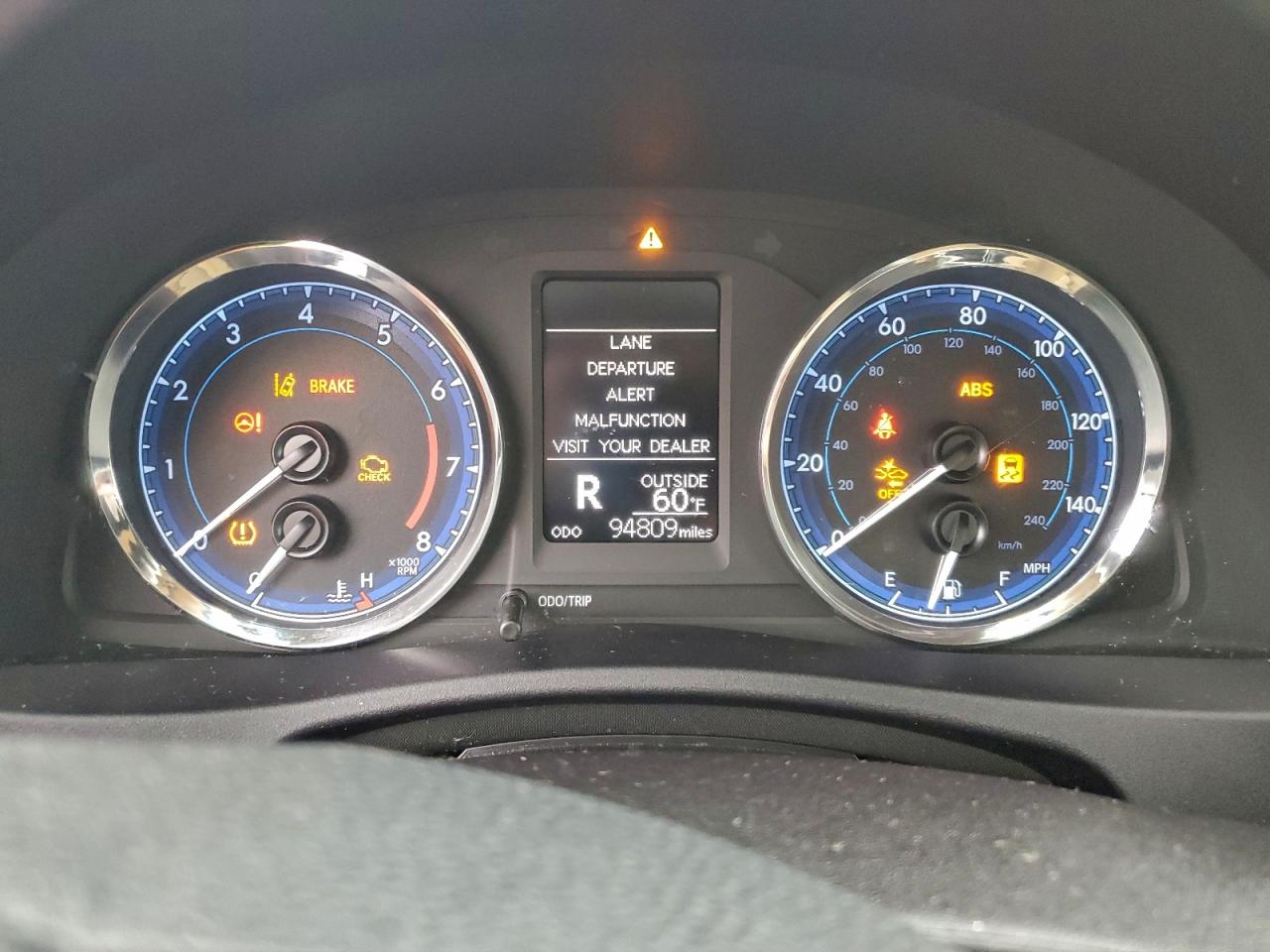 2017 Toyota Corolla L VIN: 2T1BURHE1HC917371 Lot: 93122925