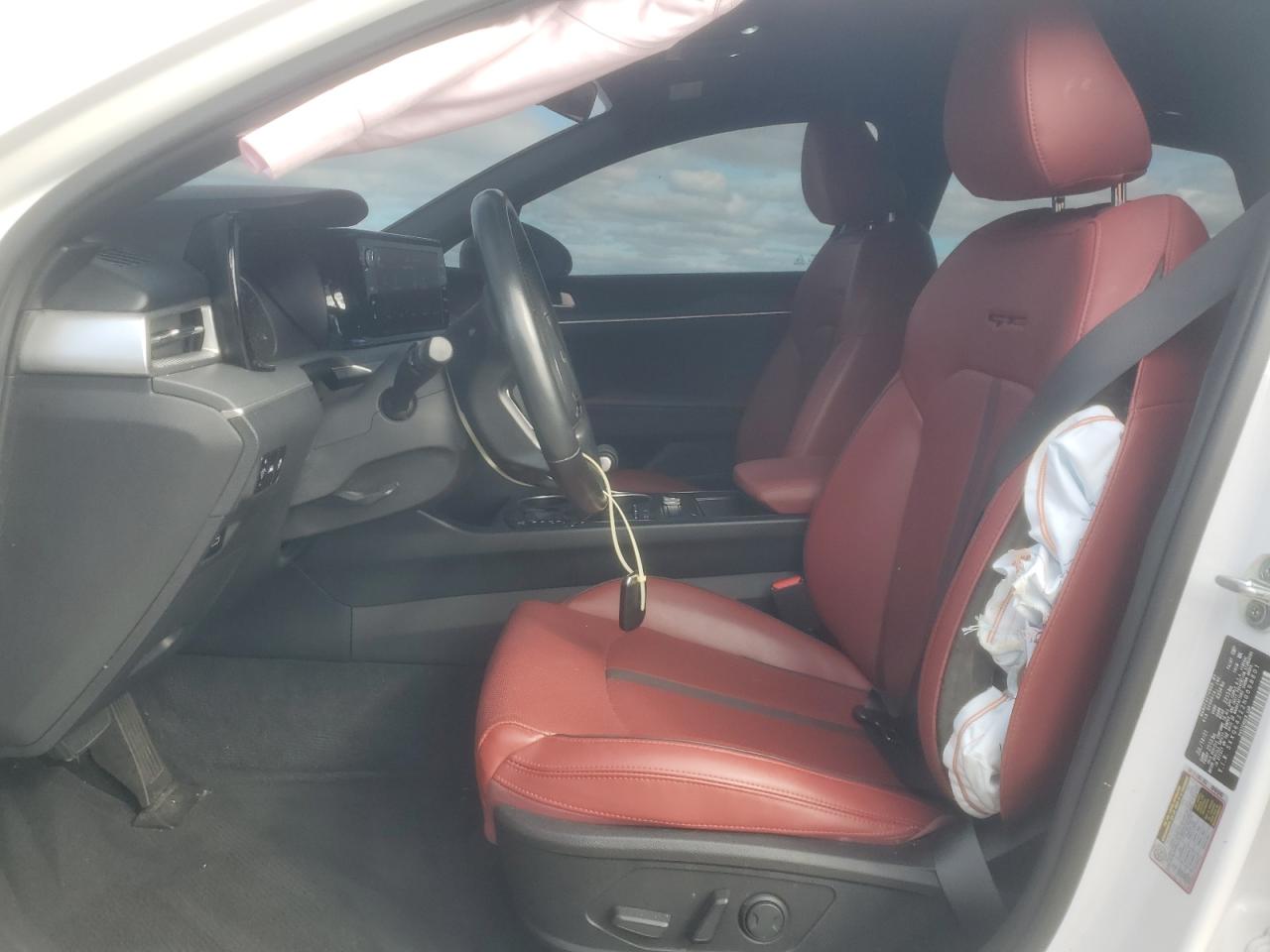 2022 Kia K5 Gt Line VIN: 5XXG64J22NG098801 Lot: 92342055