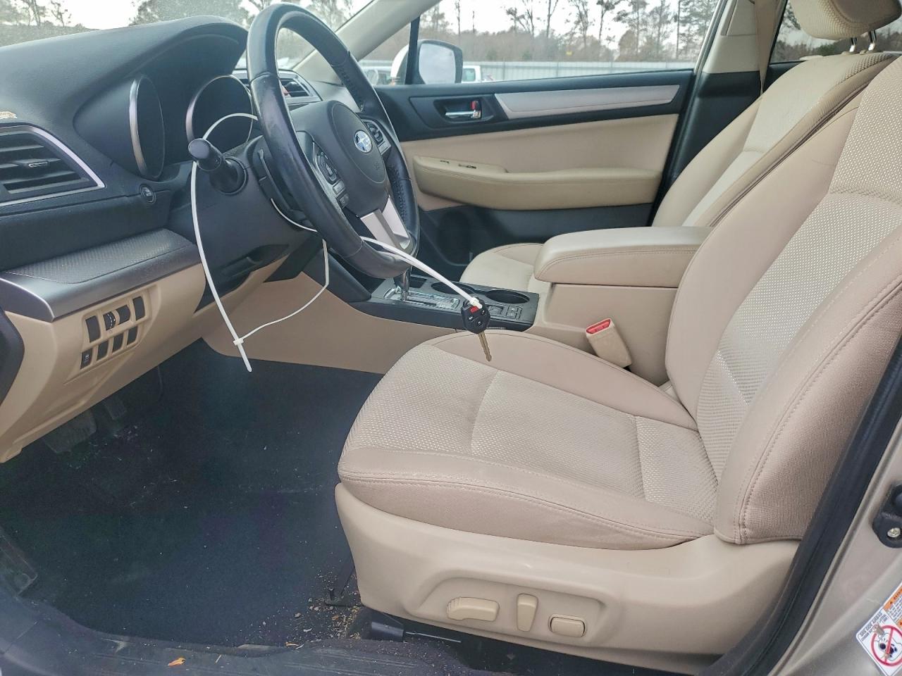 2016 Subaru Outback 2.5I Premium VIN: 4S4BSBCC2G3237372 Lot: 91920005