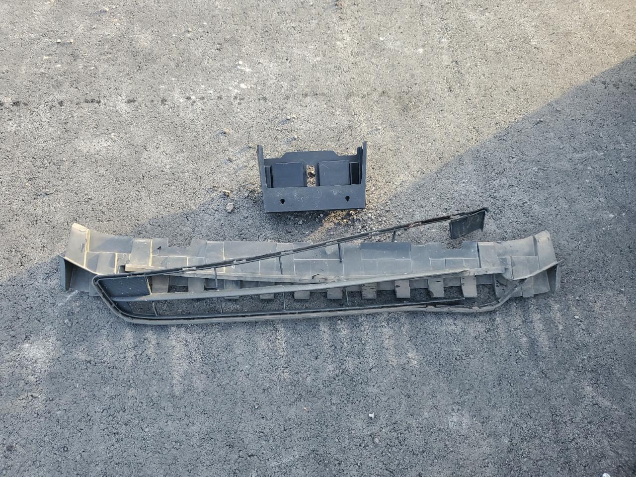 2018 Subaru Impreza VIN: 4S3GTAA69J1745694 Lot: 92490025