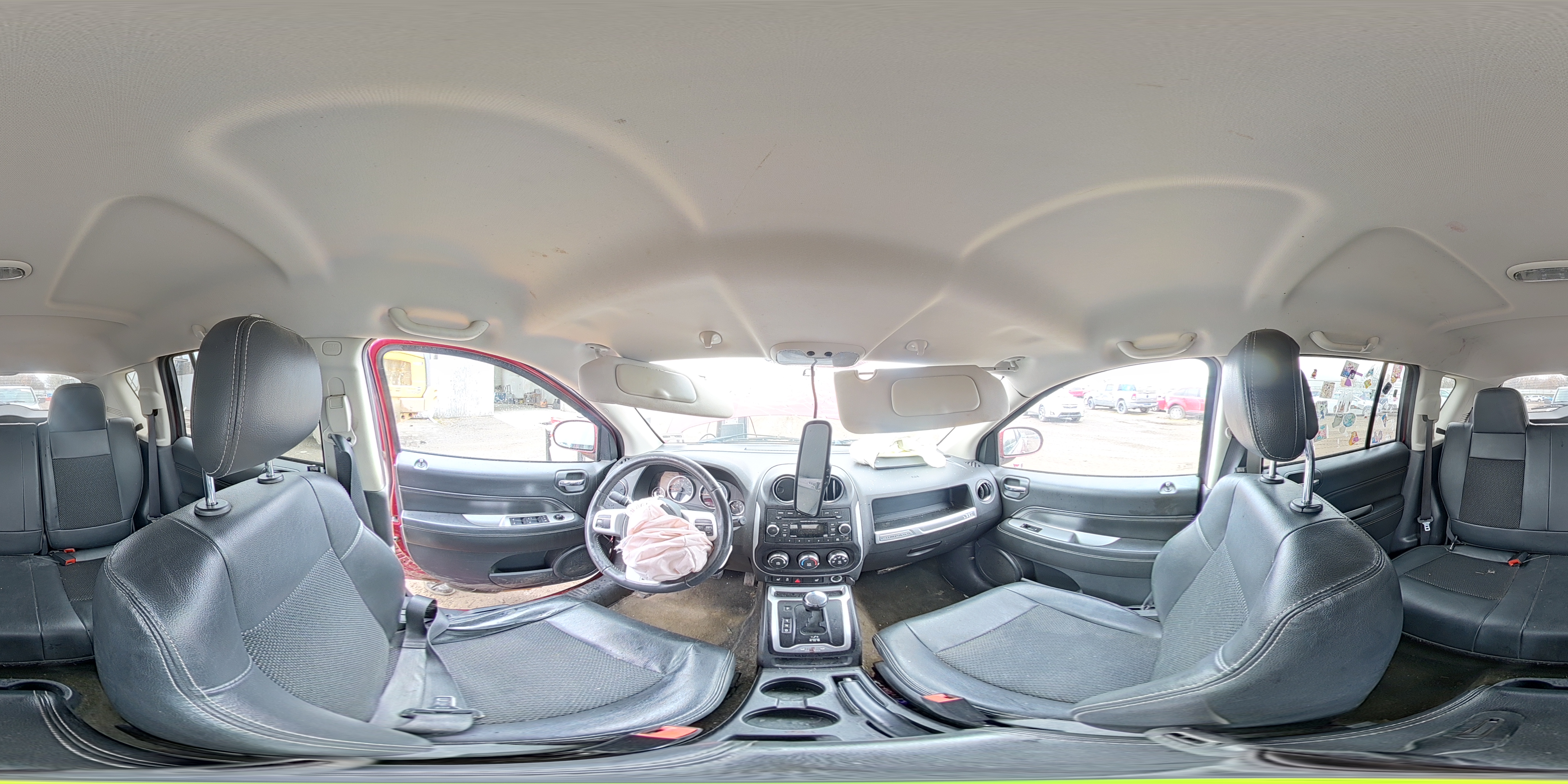 2017 Jeep Compass Latitude VIN: 1C4NJDEB8HD121657 Lot: 92063425