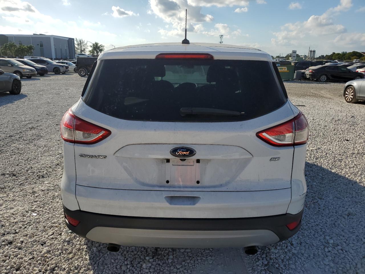 2016 Ford Escape Se VIN: 1FMCU0G77GUA60652 Lot: 93621815