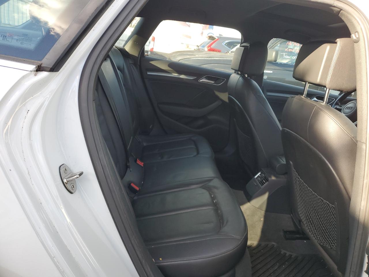 Фото: WAUTPBFF0GA132693