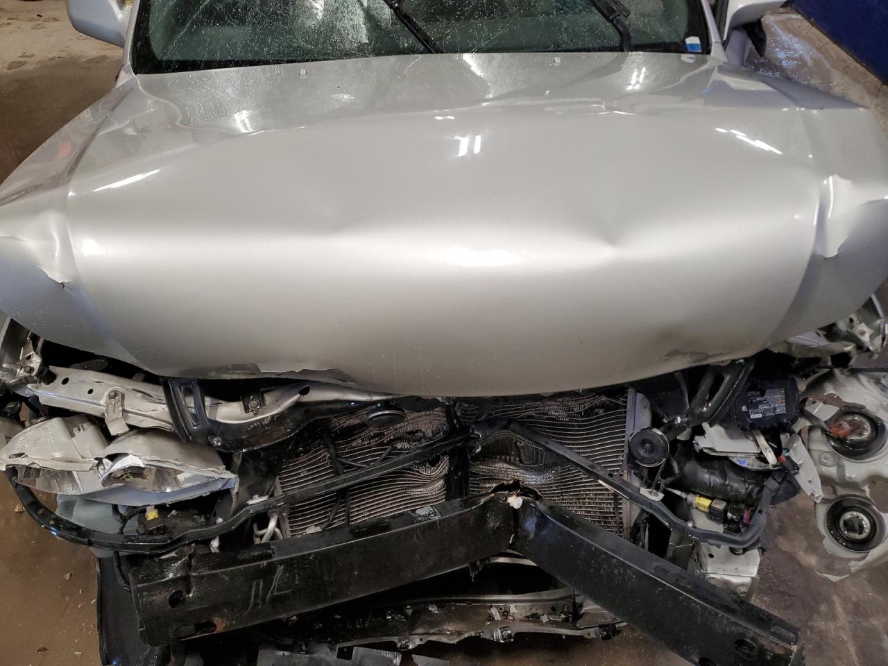 2000 Toyota Avalon Xl VIN: 4T1BF28BXYU045763 Lot: 91452375