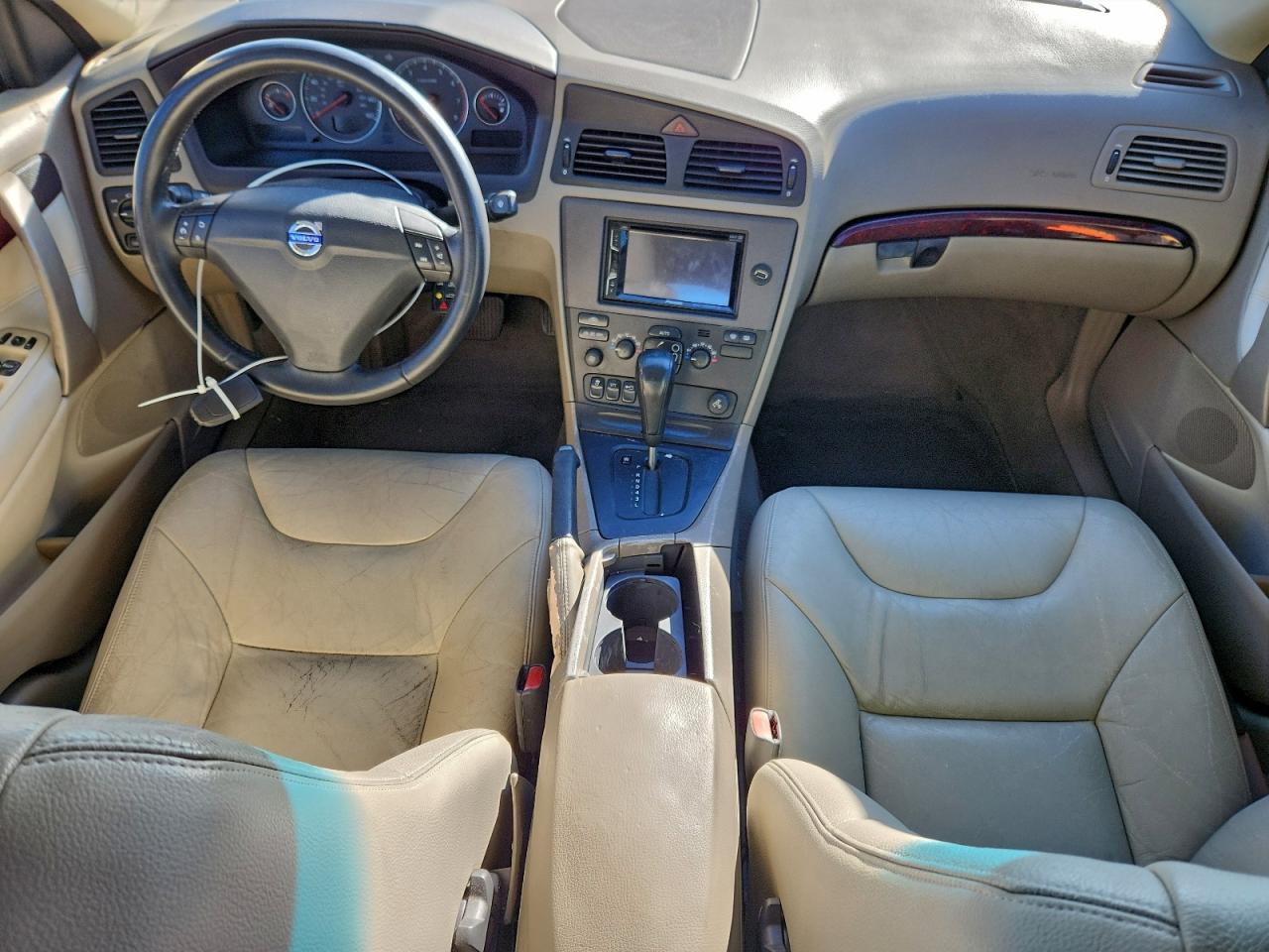 2004 Volvo S60 VIN: YV1RS61T742375532 Lot: 94287675