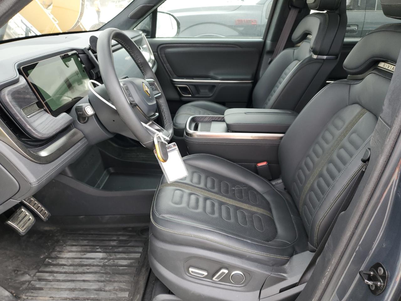 2024 Rivian R1T Adventure VIN: 7FCTGBAA9RN032628 Lot: 93317305