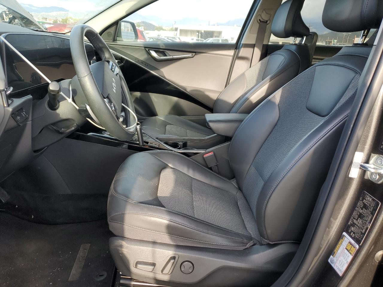 2023 Kia Niro Ex VIN: KNDCR3LE5P5090822 Lot: 93748895