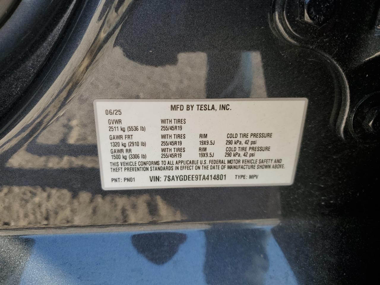 2026 Tesla Model Y VIN: 7SAYGDEE9TA414801 Lot: 93014735