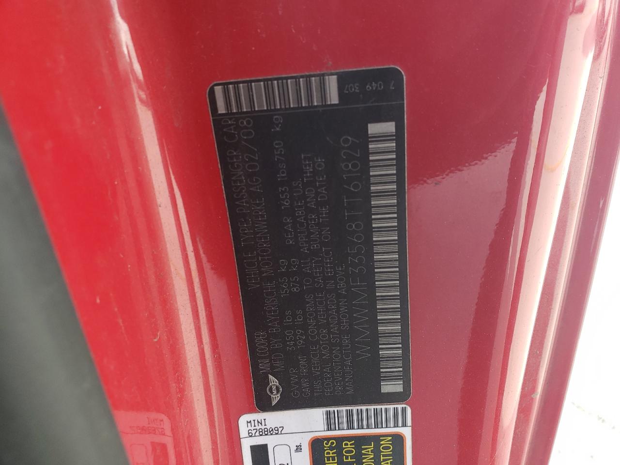 2008 Mini Cooper VIN: WMWMF33568TT61829 Lot: 91956725