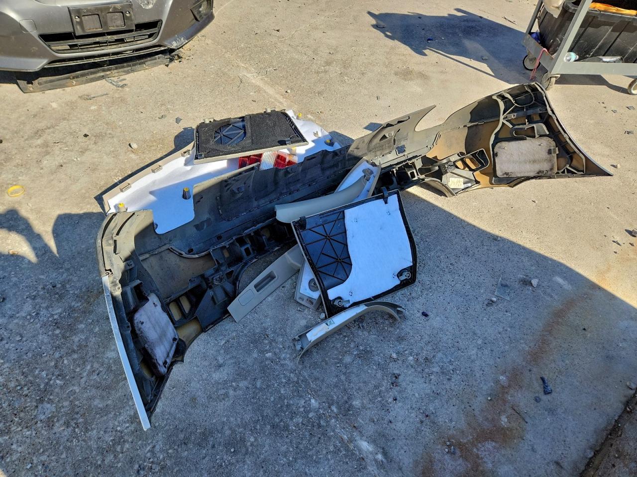 2008 Mercedes-Benz Ml 350 VIN: 4JGBB86E28A410451 Lot: 94185555