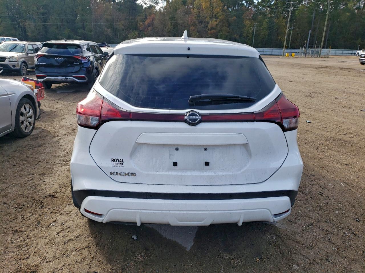 2024 Nissan Kicks S VIN: 3N1CP5BV8RL582057 Lot: 93367165
