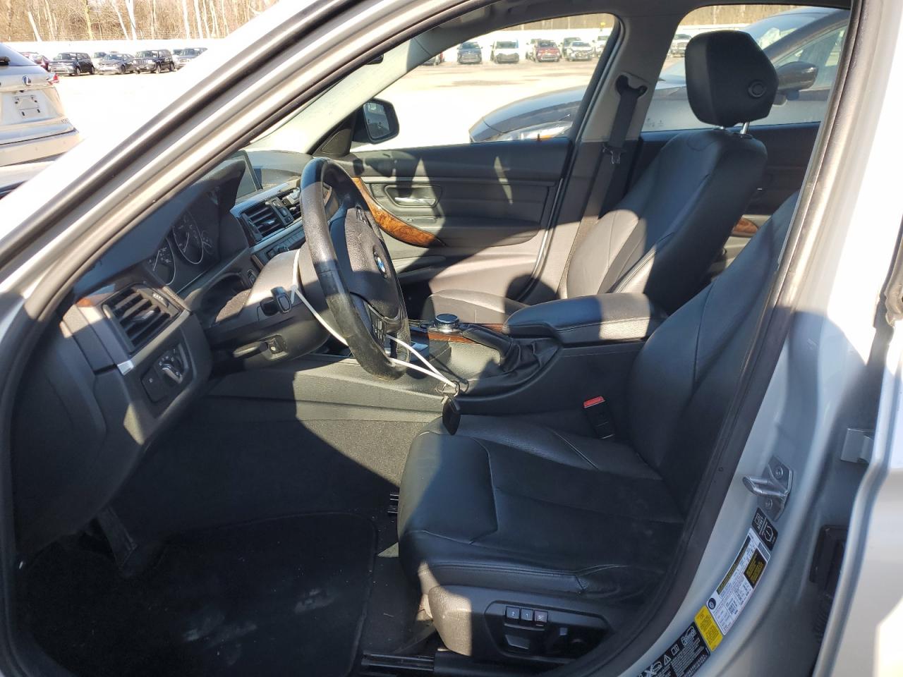 2015 BMW 328 Xi VIN: WBA3B3C58FJ984854 Lot: 93894215