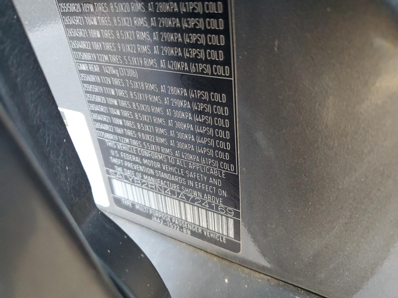 2018 Land Rover Range Rover Velar S VIN: SALYB2RN4JA724169 Lot: 91547785