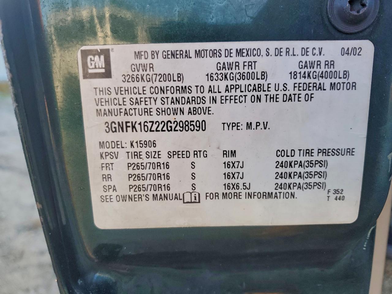 2002 Chevrolet Suburban K1500 VIN: 3GNFK16Z22G298590 Lot: 93808615