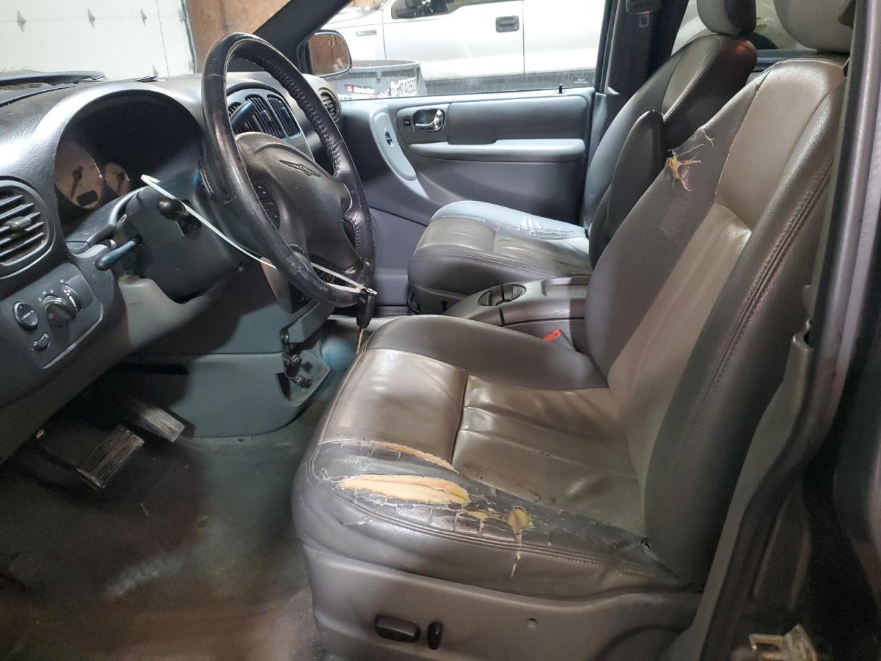 2004 Chrysler Town & Country Touring VIN: 2C4GP54L24R544782 Lot: 91259655