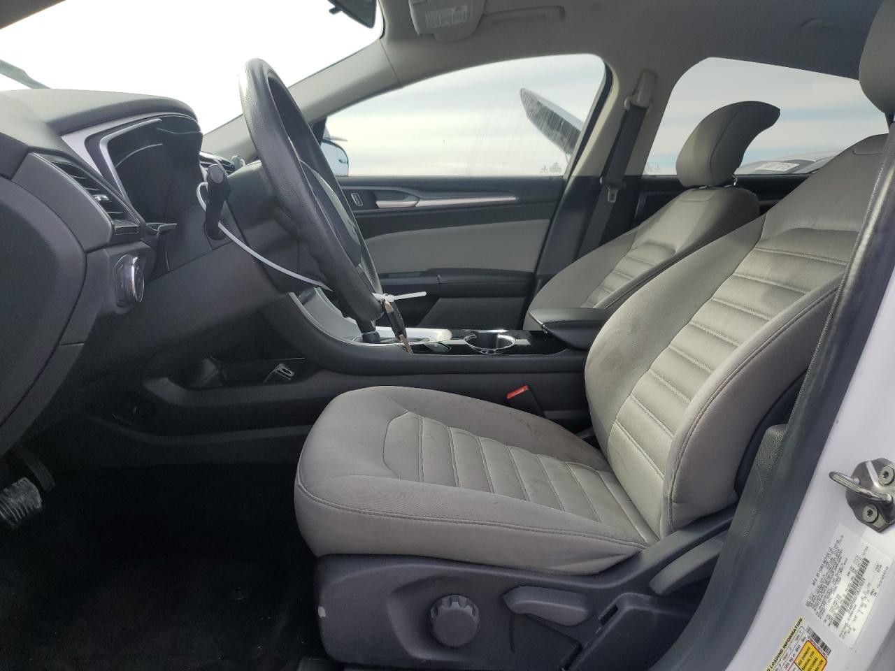 2014 Ford Fusion S Hybrid VIN: 3FA6P0UU7ER319024 Lot: 93121885